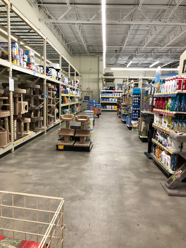 Pet Supply Store «PetSmart», reviews and photos, 650 Commerce Blvd, Scranton, PA 18519, USA