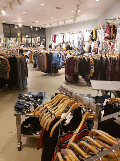 Clothing Store «Forever 21», reviews and photos, 757 Spectrum Center Dr, Irvine, CA 92618, USA