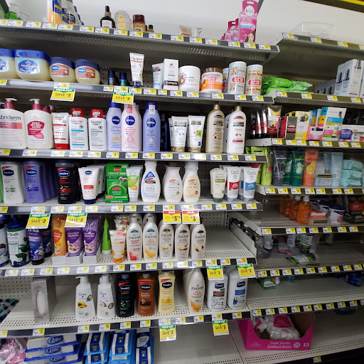 Home Goods Store «Dollar General», reviews and photos, 176 E Grant Ave, Winters, CA 95694, USA