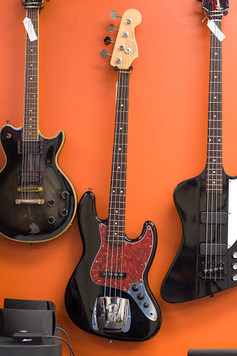 Pawn Shop «Chesapeake Square Pawn», reviews and photos, 2125 Starmount Pkwy #123, Chesapeake, VA 23321, USA