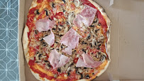 Pizza du Pizzeria Le kiosque à pizzas à Mennecy - n°20