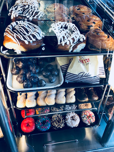 Donut Shop «Yum Yum Donuts», reviews and photos, 8139 W Manchester Ave, Playa Del Rey, CA 90293, USA
