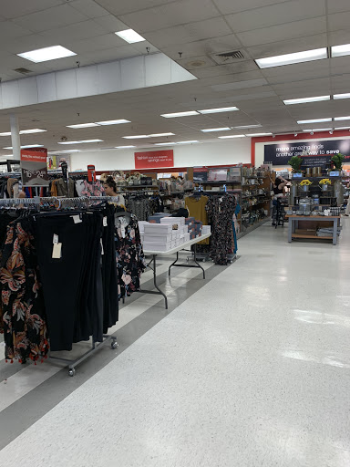 Department Store «T.J. Maxx», reviews and photos, 1850 Rio Hill Center, Charlottesville, VA 22901, USA
