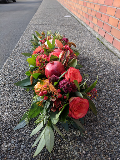 Florist «Mercer Island Florist», reviews and photos, 3006 78th Ave SE, Mercer Island, WA 98040, USA