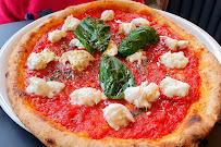 Pizza du Restaurant italien Mille Grazie à Paris - n°16