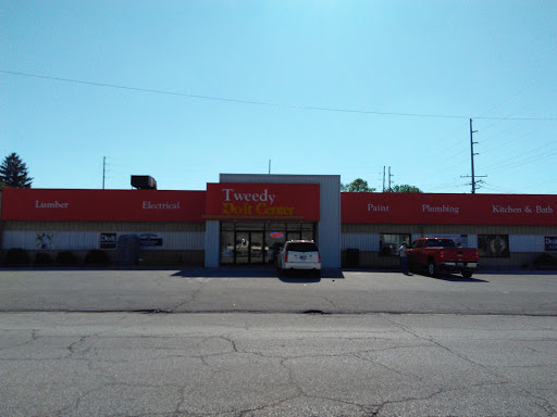 Garden Center «Tweedy Lumber Do it center», reviews and photos, 100 S Perkins St, Rushville, IN 46173, USA