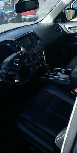 Used Car Dealer «Towns Auto Sales Inc», reviews and photos, 5907 Charlotte Pike, Nashville, TN 37209, USA