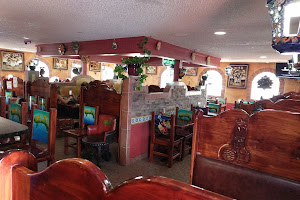 EL TEQUILEÃ‘O Family Mexican Restaurant