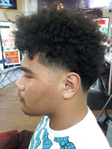 Auto Parts Store «AutoZone», reviews and photos, 14850 E 14th St, San Leandro, CA 94578, USA