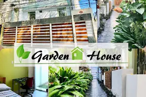 Garden House Piura image