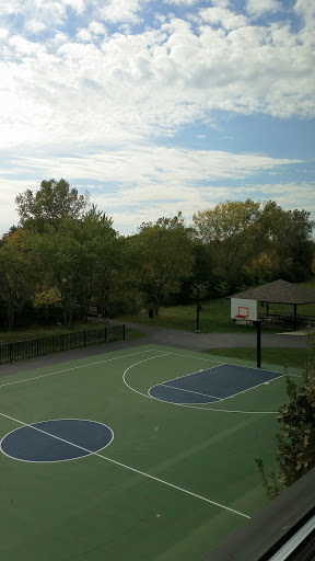 Community Center «Camelot Park», reviews and photos, 1005 E Suffield Dr, Arlington Heights, IL 60004, USA
