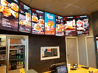 Atmosphère du Restaurant KFC Dijon Quetigny - n°12