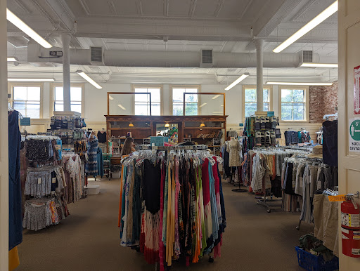 Department Store «Renys Department Store», reviews and photos, 86 Front St, Bath, ME 04530, USA