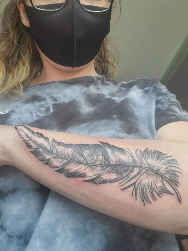 Tattoo Shop «Sacred Ink Tattoo», reviews and photos, 2707 E Court St, Flint, MI 48503, USA