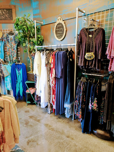 Shopping Mall «Aliso Village Shopping Center», reviews and photos, 23966 Aliso Creek Rd, Laguna Niguel, CA 92677, USA