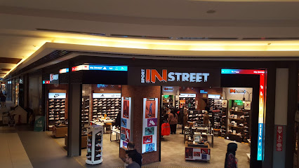 IN Street Sera Kütahya AVM Mağazası