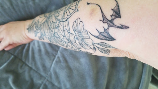 Tattoo Shop «Trilogy Tattoo Co», reviews and photos, 701 Lynnhaven Pkwy, Virginia Beach, VA 23452, USA