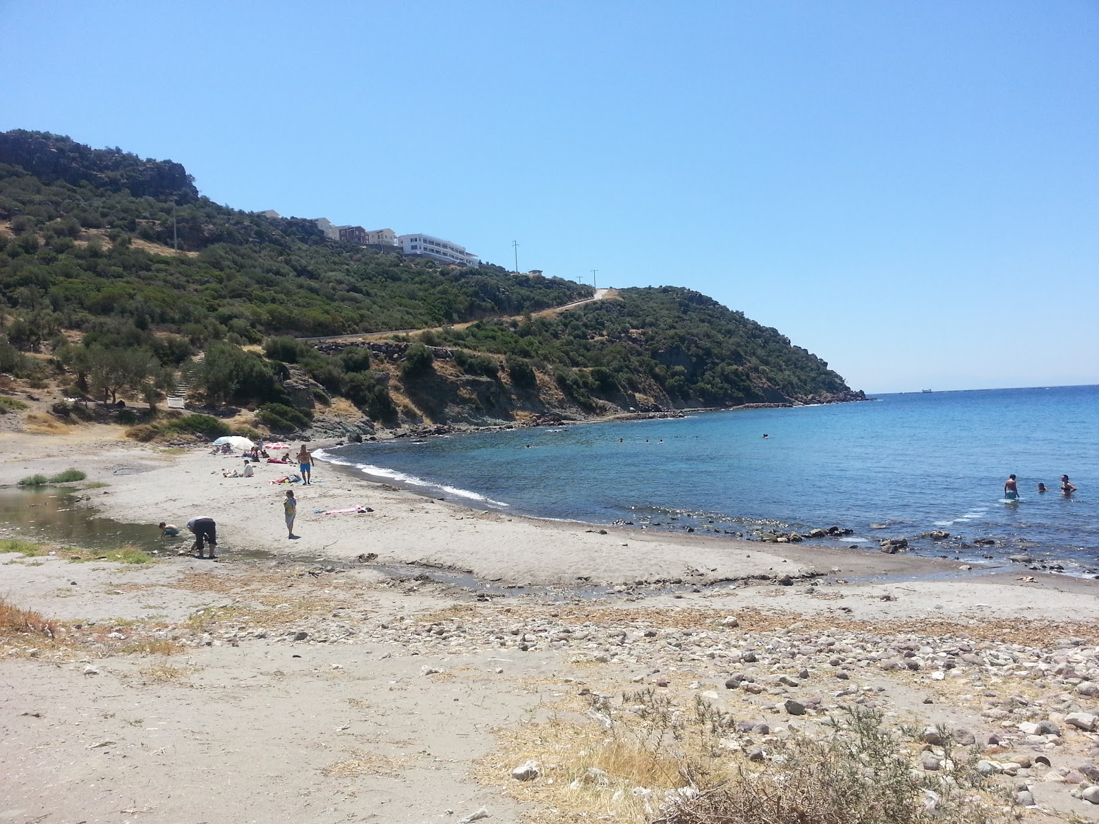 Foto von Hayitli Bay beach mit türkisfarbenes wasser Oberfläche