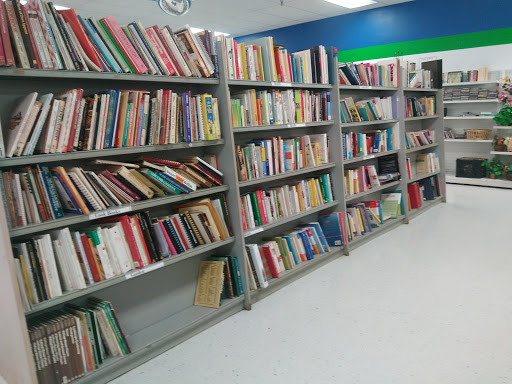 Thrift Store «Goodwill Industries of Kansas», reviews and photos, 5525 W Central Ave, Wichita, KS 67212, USA