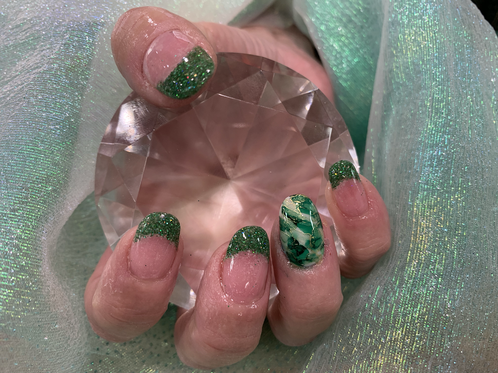 City Nails 75156