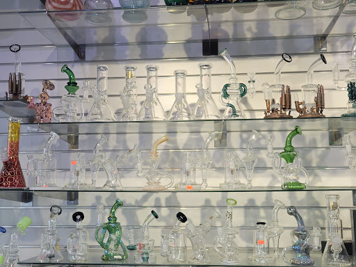 Tobacco Shop «Pipes & Stuff | Smoke - Vape Shop», reviews and photos, 2384 Hempstead Turnpike, East Meadow, NY 11554, USA