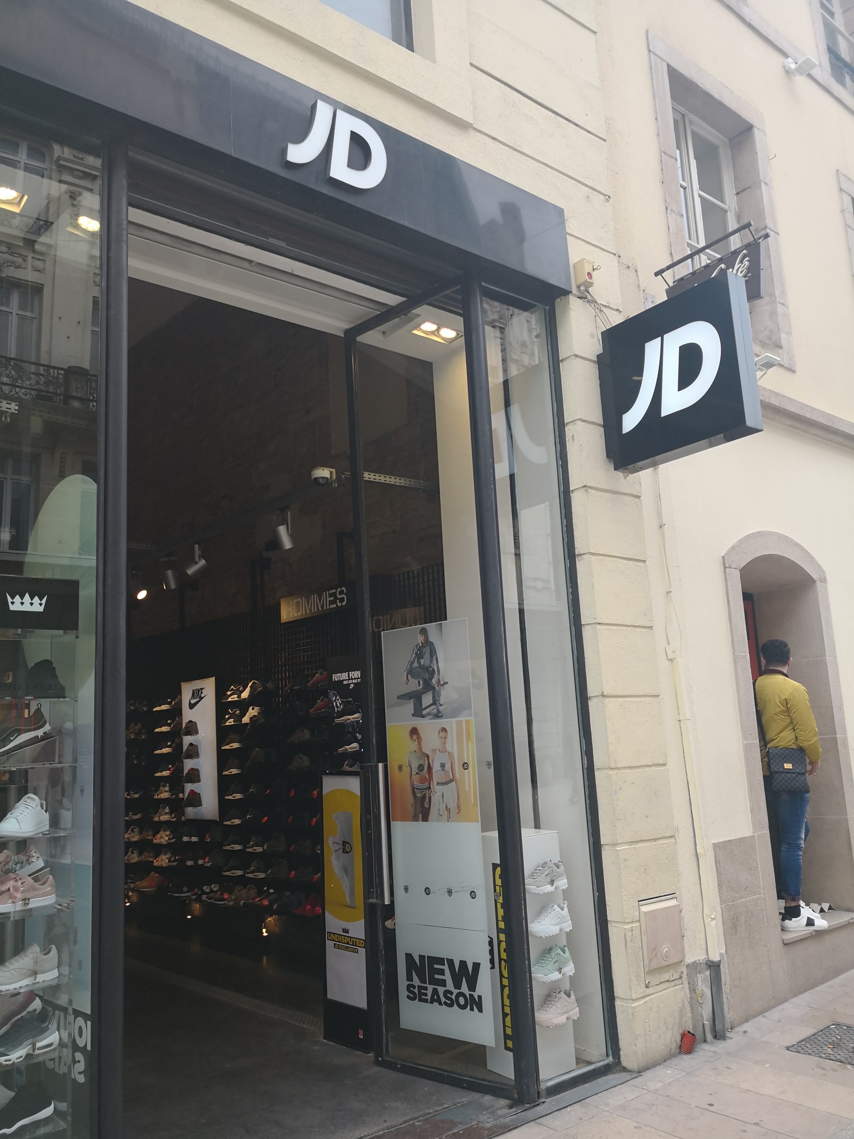 Photo n° 1 de l'avis de Trente.n fait le 19/02/2018 à 20:05