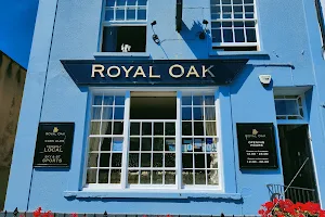 Royal Oak image