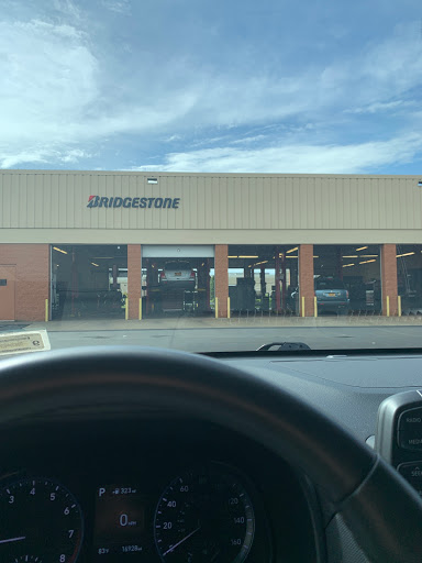 Tire Shop «Firestone Complete Auto Care», reviews and photos, 1140 McKinley Pkwy, Buffalo, NY 14219, USA