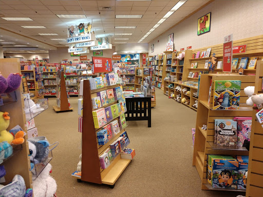 Book Store «Barnes & Noble», reviews and photos, 735 Haywood Rd, Greenville, SC 29607, USA