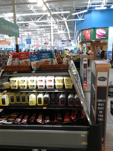 Department Store «Walmart Supercenter», reviews and photos, 638 Quequechan St, Fall River, MA 02721, USA