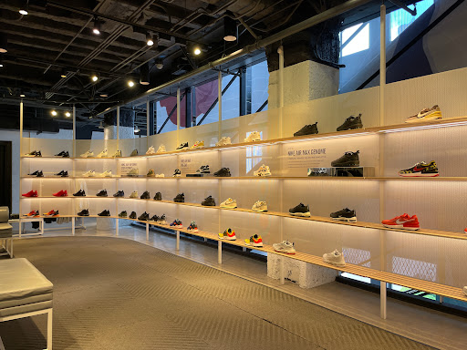 Clothing Store «Nike San Francisco», reviews and photos, 278 Post St, San Francisco, CA 94108, USA
