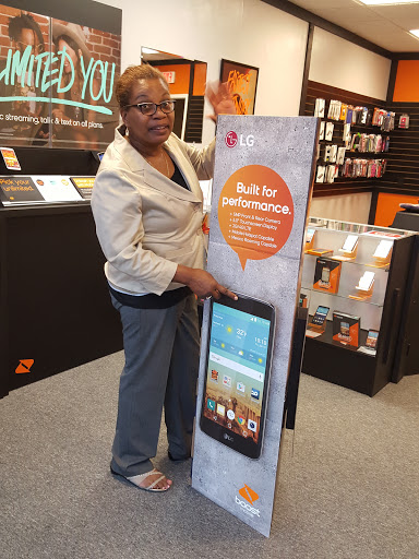 Cell Phone Store «BOOST MOBILE», reviews and photos, 890 New Hope Rd B 2, Lawrenceville, GA 30046, USA