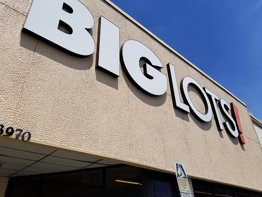 Discount Store «Big Lots», reviews and photos, 13970 N Cleveland Ave, Fort Myers, FL 33903, USA