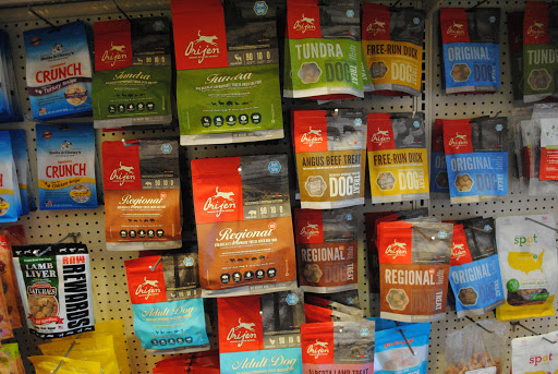 Pet Supply Store «Pet Foods Market & Supplies», reviews and photos, 1816 N Sepulveda Blvd, Manhattan Beach, CA 90266, USA