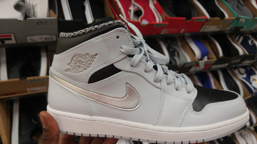 Shoe Store «WSS», reviews and photos, 124 Euclid St, Anaheim, CA 92802, USA