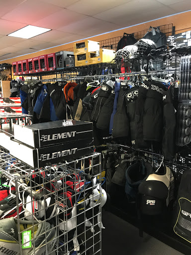 Sporting Goods Store «Play It Again Sports», reviews and photos, 35181 US Hwy 19 N, Palm Harbor, FL 34684, USA