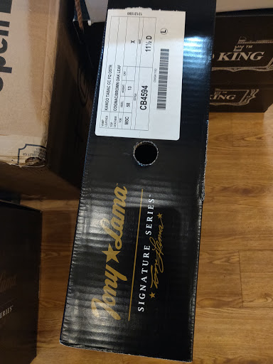 Boot Store «Beth West», reviews and photos, 16315 WA-9, Snohomish, WA 98296, USA