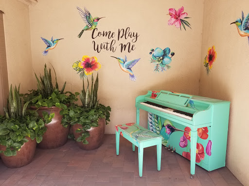 Shopping Mall «Flower Hill Promenade», reviews and photos, 2720 Via De La Valle, Del Mar, CA 92014, USA