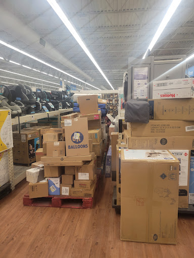 Discount Store «Walmart», reviews and photos, 44575 Mound Rd, Sterling Heights, MI 48314, USA