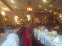 Atmosphère du Restaurant indien Le royal Shah Jahan à Enghien-les-Bains - n°17
