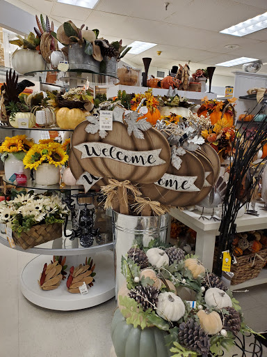 Department Store «Marshalls», reviews and photos, 3855 E Foothill Blvd, Pasadena, CA 91107, USA