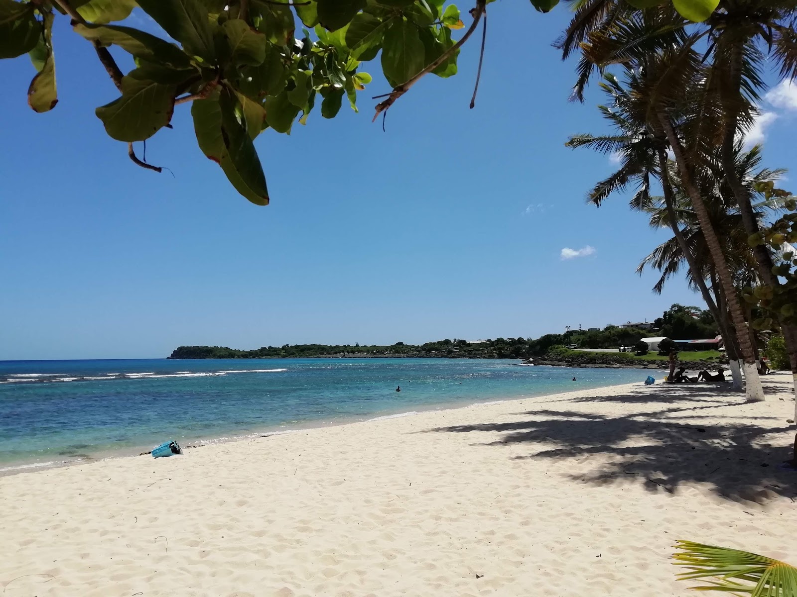 Photo de Plage de la chapelle avec plage spacieuse