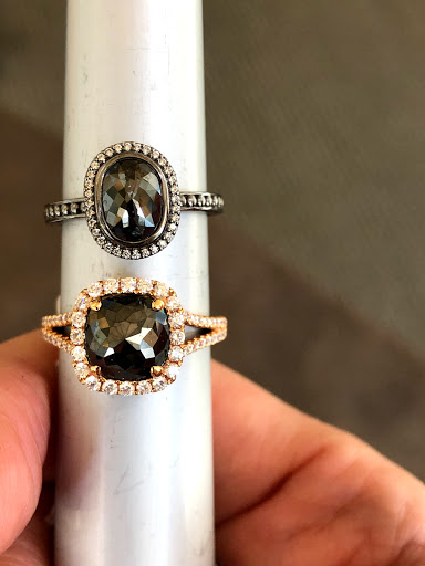 Jeweler «Steve Quick Jeweler», reviews and photos, 2471 N Clark St, Chicago, IL 60614, USA