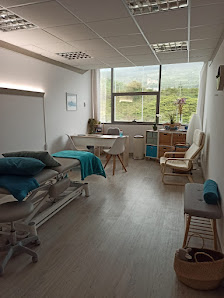 AZ Osteopatía, Kinesiología ,Masaje Calle Larrazko, 91, oficina 116, 31013 Ansoáin, Navarra, España