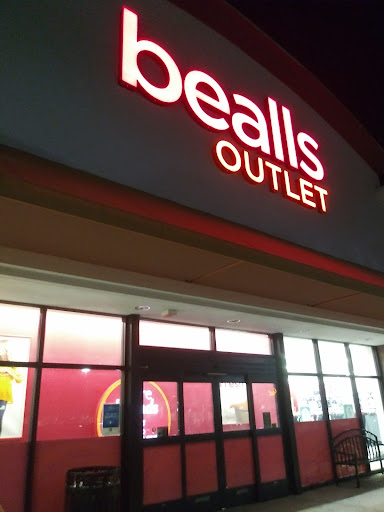 Movie Theater «Marquee Cinemas - Coralwood 10», reviews and photos, 2301 Del Prado Blvd, Cape Coral, FL 33990, USA