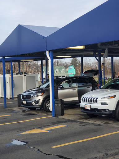 Car Wash «Fredericktowne Auto Spa», reviews and photos, 1509 Garrett Dr, Frederick, MD 21702, USA