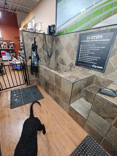 Pet Supply Store «Pet Valu», reviews and photos, 200 Biggs Blvd, Harrison, OH 45030, USA