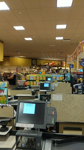 Grocery Store «Safeway», reviews and photos, 389 S McDowell Blvd, Petaluma, CA 94954, USA