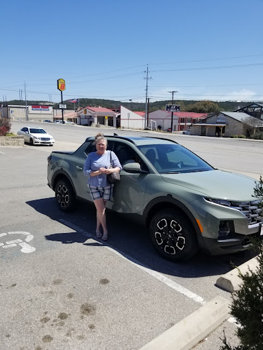 Hyundai Dealer «Red McCombs Hyundai Northwest», reviews and photos, 13663 Interstate 10 Frontage Rd, San Antonio, TX 78249, USA