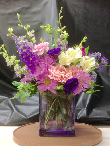 Florist «Arlington Heights Florist», reviews and photos, 32 S Dunton Ave, Arlington Heights, IL 60005, USA